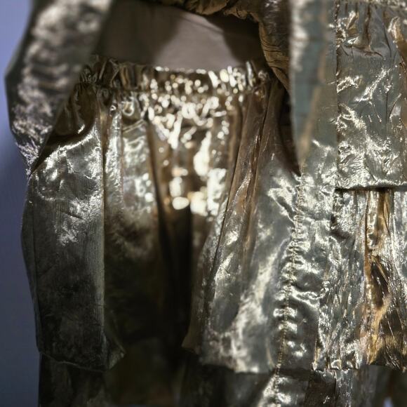 LoveShackFancy Kylie Mini Skirt Miami Glow Gold Lame Tiered Ruffle Size 69 NEW - Picture 8 of 12